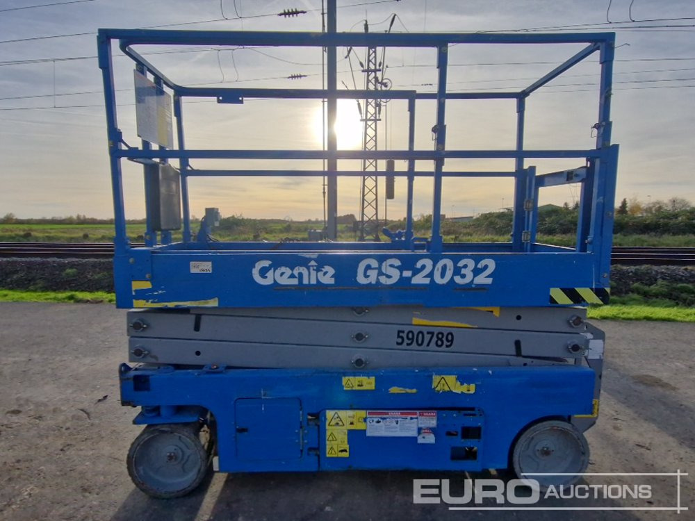 2015 Genie GS-2032 - Nacelle: photos 2 2015 Genie GS-2032 - Nacelle: photos 2