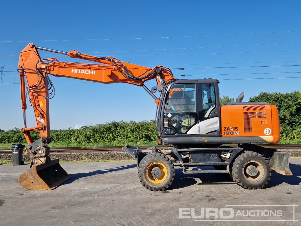 2015 Hitachi ZX190W-5 - Pelle sur pneus: photos 2 2015 Hitachi ZX190W-5 - Pelle sur pneus: photos 2