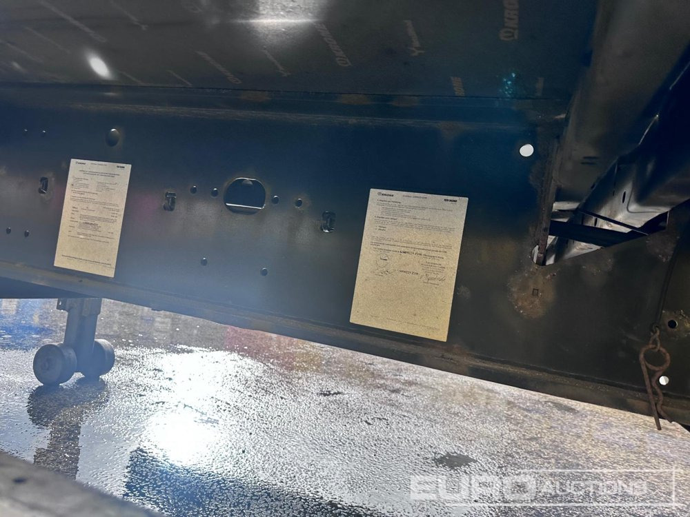 Semi-remorque rideaux coulissants 2015 Krone Mega Liner, Curtainsider, 3 Axle (Dutch Reg. Docs): photos 15