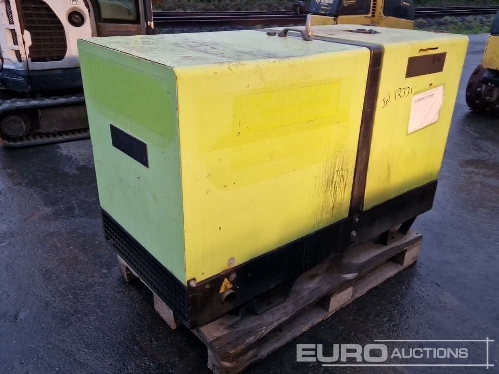 2015 Pramac 12kVA Static Generator (Incomplete) - Groupe électrogène: photos 3 2015 Pramac 12kVA Static Generator (Incomplete) - Groupe électrogène: photos 3