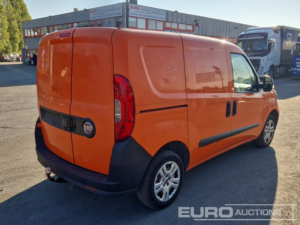 2016 Fiat Doblo - Fourgonnette: photos 5 2016 Fiat Doblo - Fourgonnette: photos 5