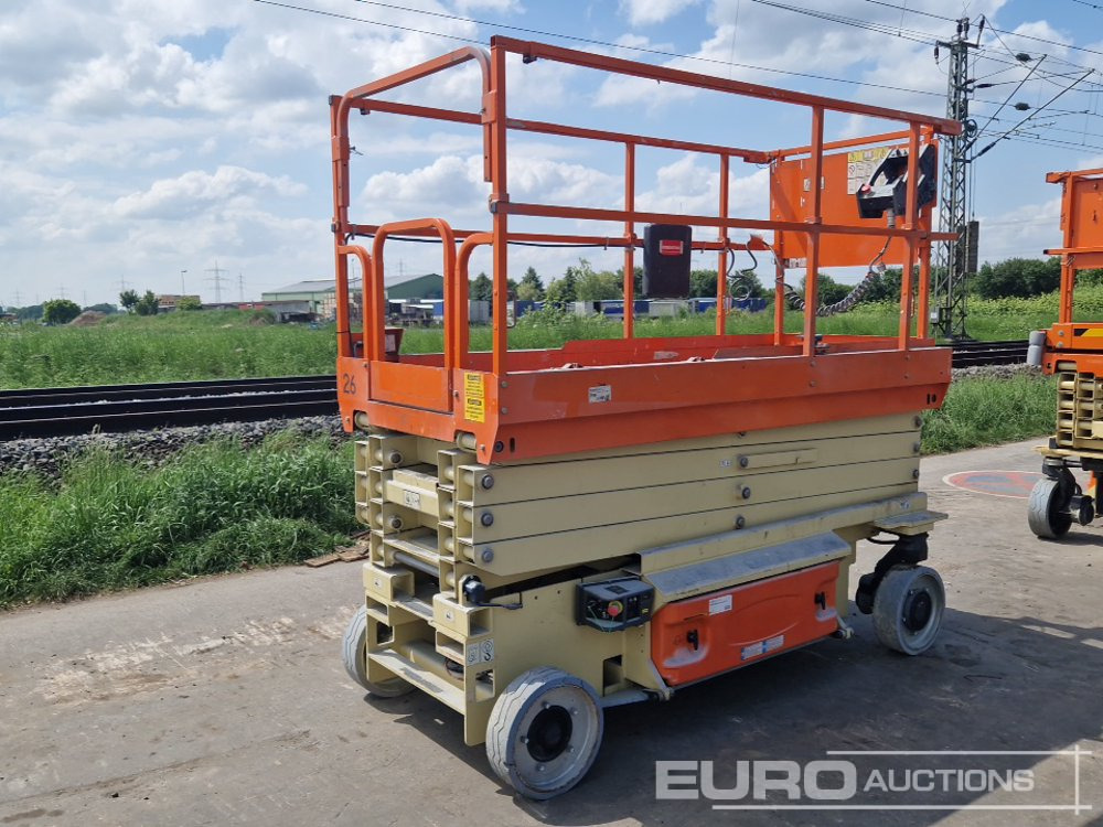 2016 JLG 3246 ES - Nacelle: photos 1 2016 JLG 3246 ES - Nacelle: photos 1