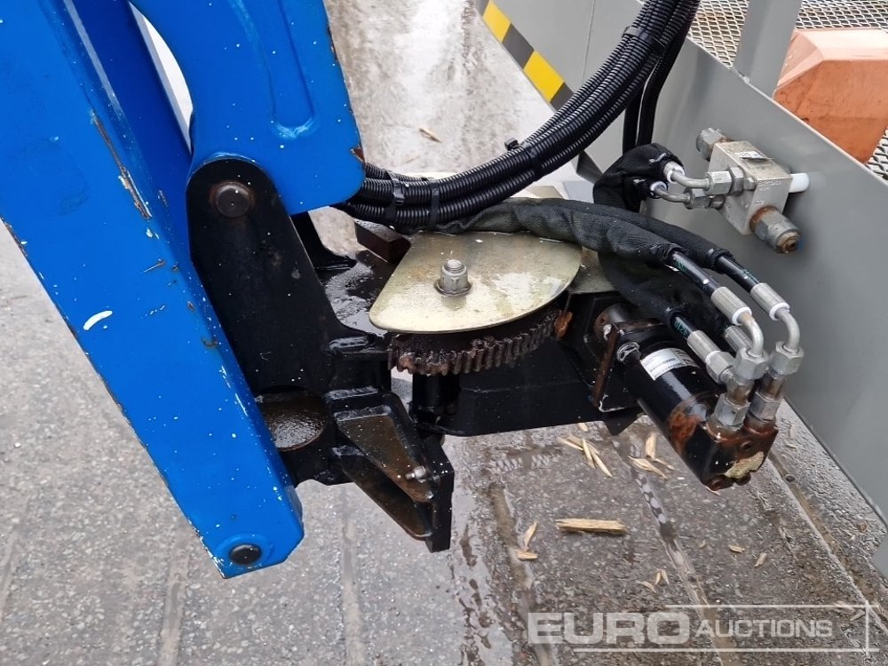 Nacelle 2016 Niftylift HR28 Hybrid: photos 17