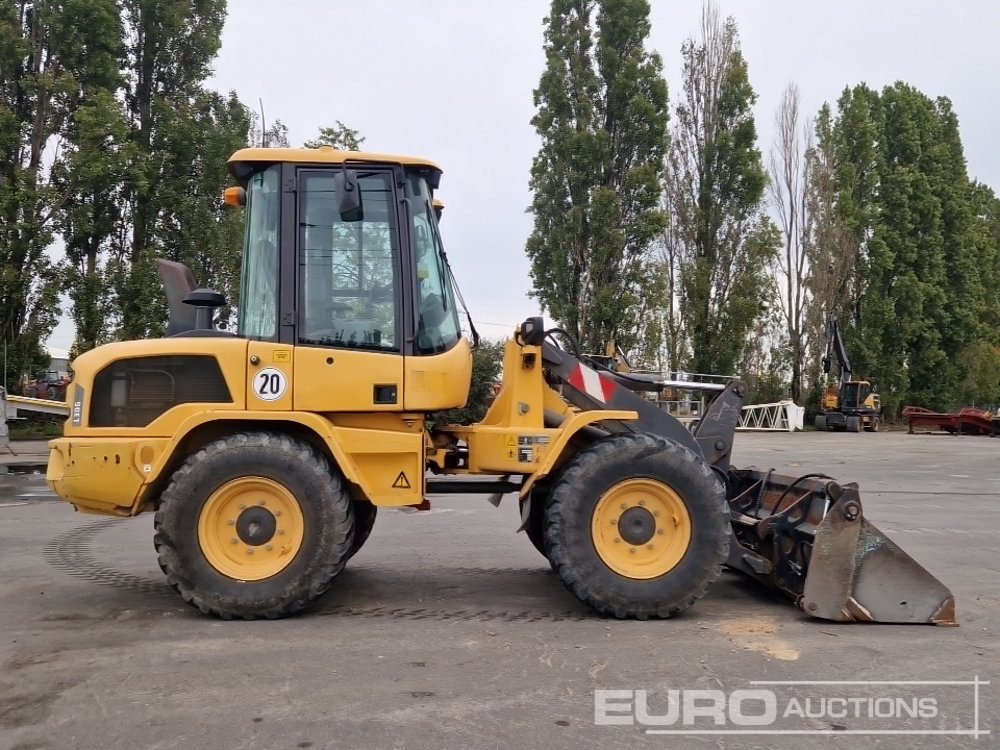Chargeuse sur pneus 2017 Volvo L30G: photos 6