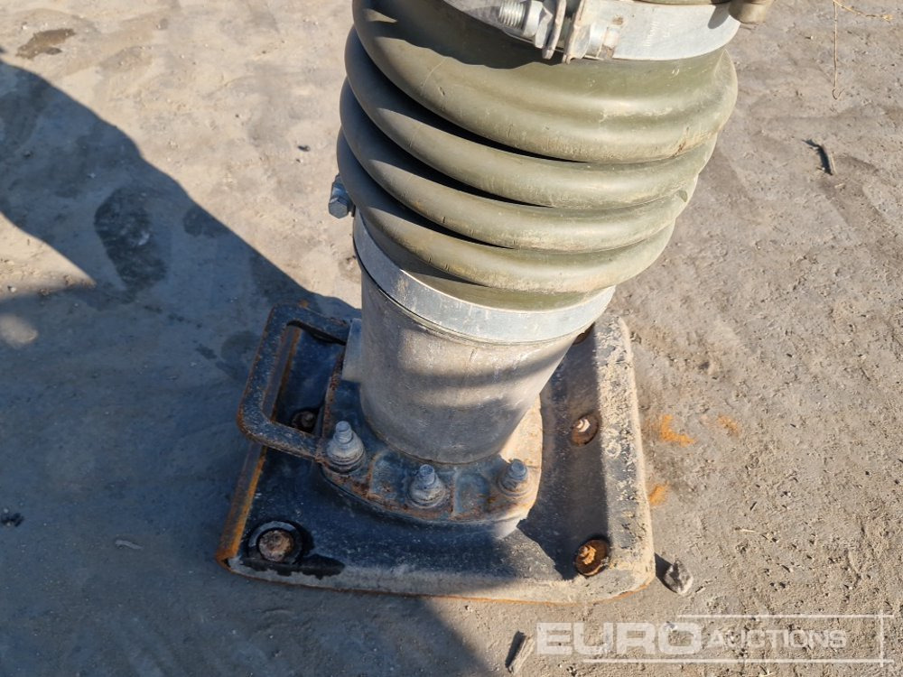 2017 Wacker Neuson BS60-2 - Travaux routiers: photos 5 2017 Wacker Neuson BS60-2 - Travaux routiers: photos 5