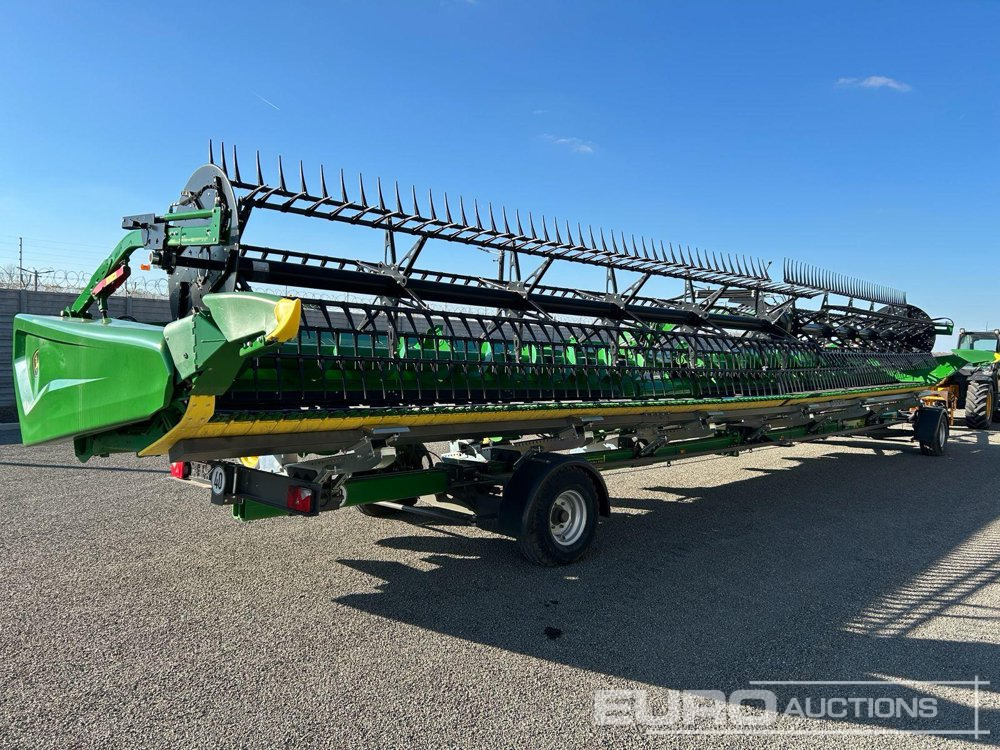 2022 John Deere HD45X - Moissonneuse-batteuse: photos 1 2022 John Deere HD45X - Moissonneuse-batteuse: photos 1