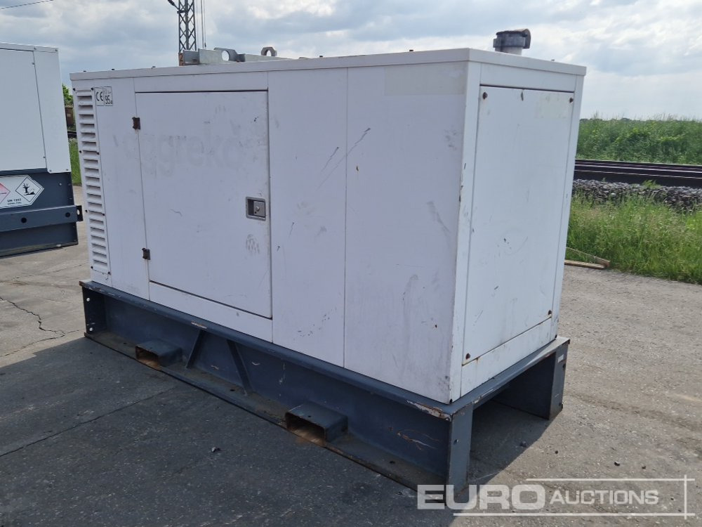 Aggreko 60kVA Static Generator, Iveco Turbo Diesel Engine - Groupe électrogène: photos 3 Aggreko 60kVA Static Generator, Iveco Turbo Diesel Engine - Groupe électrogène: photos 3