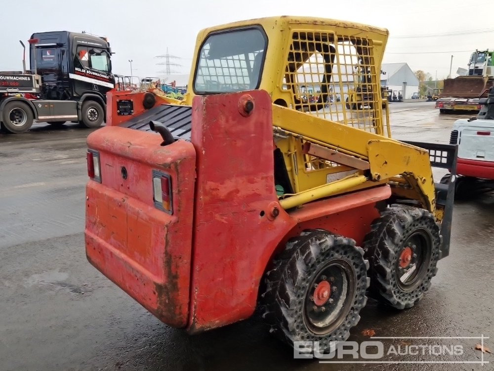 Bobcat S130 - Mini chargeuse: photos 5 Bobcat S130 - Mini chargeuse: photos 5