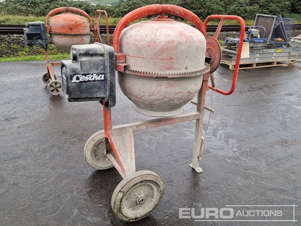 Cement Mixer - Bétonnière: photos 1 Cement Mixer - Bétonnière: photos 1