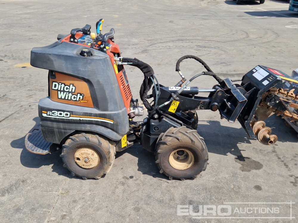 Ditch Witch R300 - Trancheuse: photos 5 Ditch Witch R300 - Trancheuse: photos 5