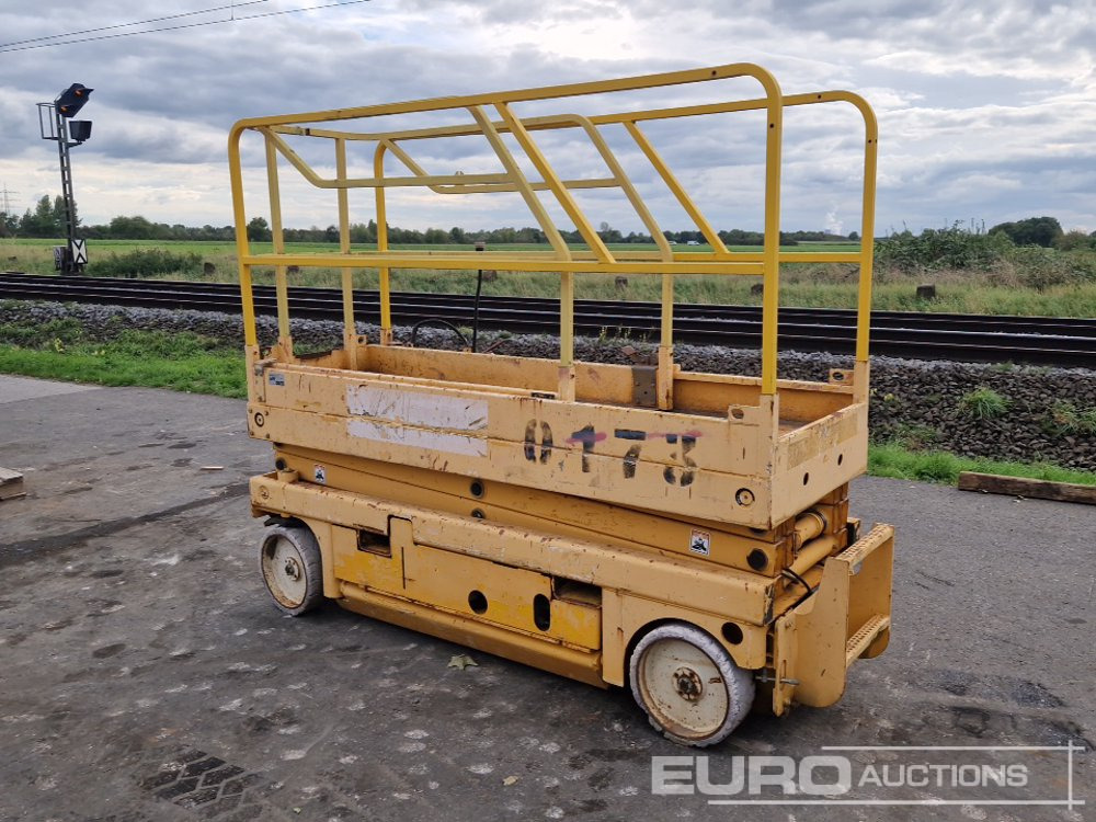 Electric Scissor Lift (Incomplete) - Nacelle: photos 3 Electric Scissor Lift (Incomplete) - Nacelle: photos 3
