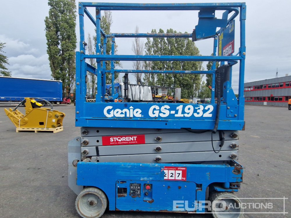 Genie GS-1932 - Nacelle: photos 2 Genie GS-1932 - Nacelle: photos 2