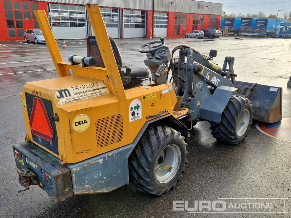 Giant Wheeled Loader, QH, Bucket - Chargeuse sur pneus: photos 4 Giant Wheeled Loader, QH, Bucket - Chargeuse sur pneus: photos 4