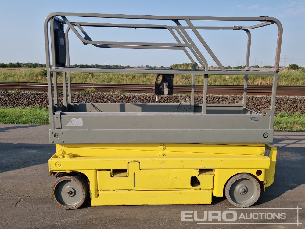 Haulotte Compact 8 - Nacelle: photos 2 Haulotte Compact 8 - Nacelle: photos 2