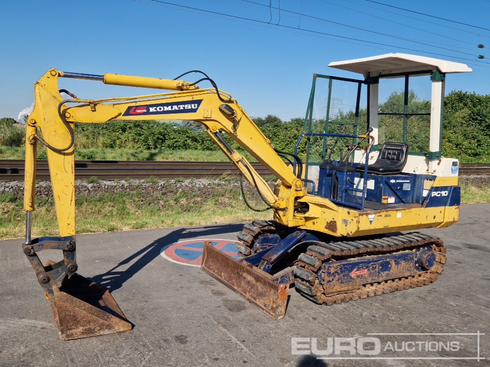 Komatsu PC10-6 - Mini pelle: photos 1 Komatsu PC10-6 - Mini pelle: photos 1