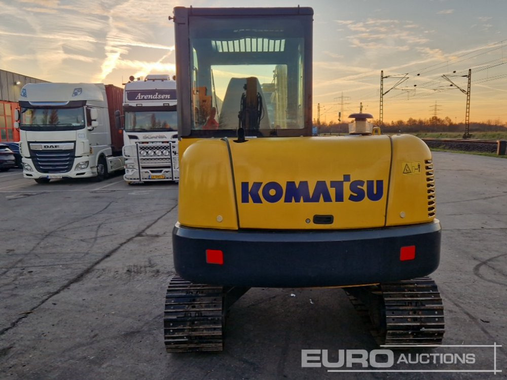 Komatsu PC56-7 - Mini pelle: photos 4 Komatsu PC56-7 - Mini pelle: photos 4