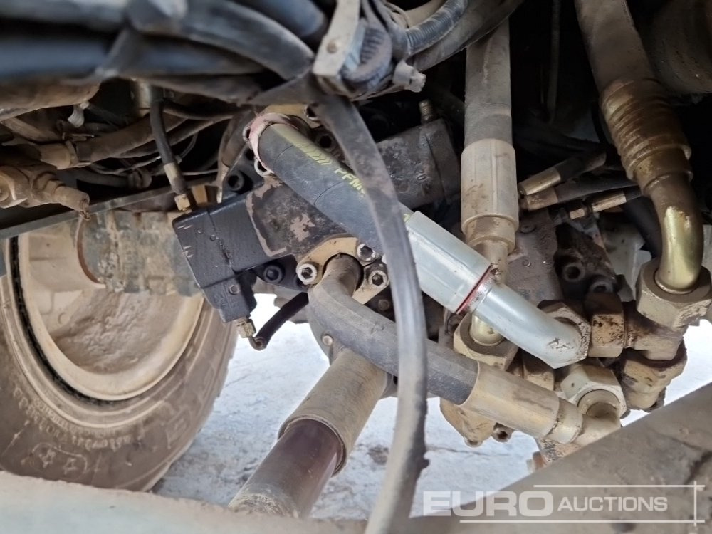 Chargeuse sur pneus Liebherr L538: photos 20