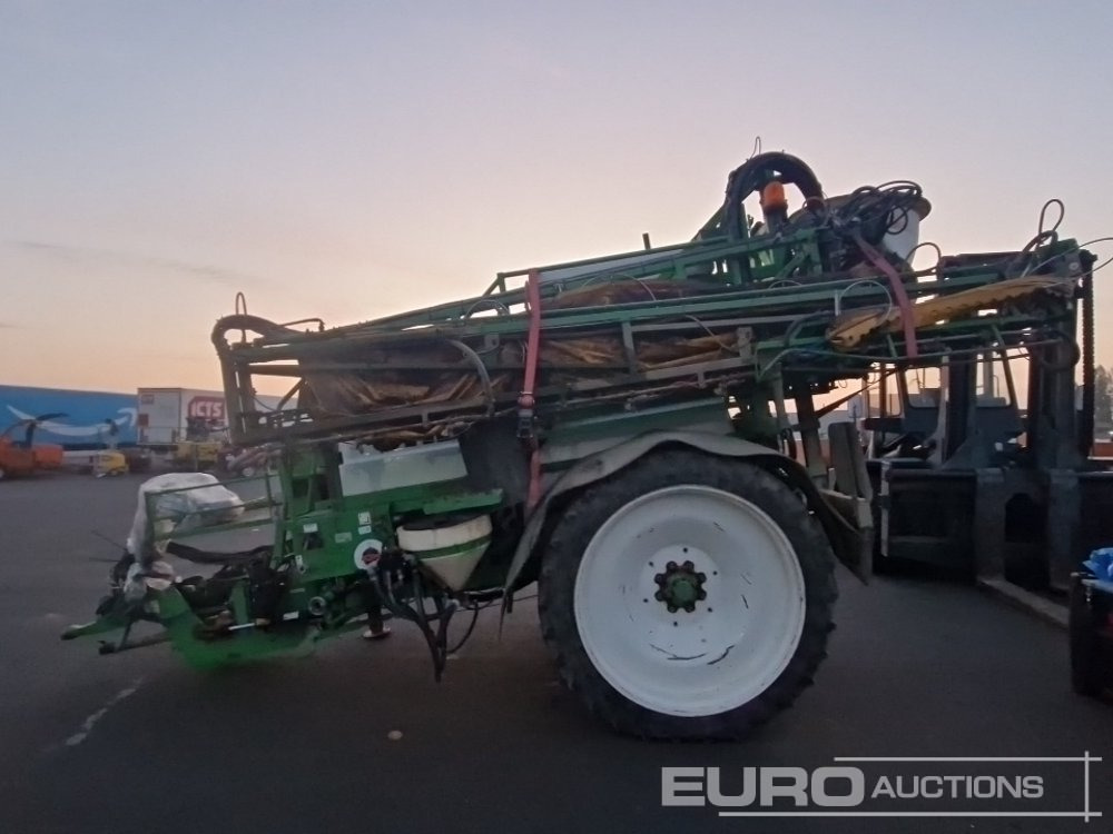 CHD Single Axle Field Sprayer - Machine agricole: photos 2 CHD Single Axle Field Sprayer - Machine agricole: photos 2