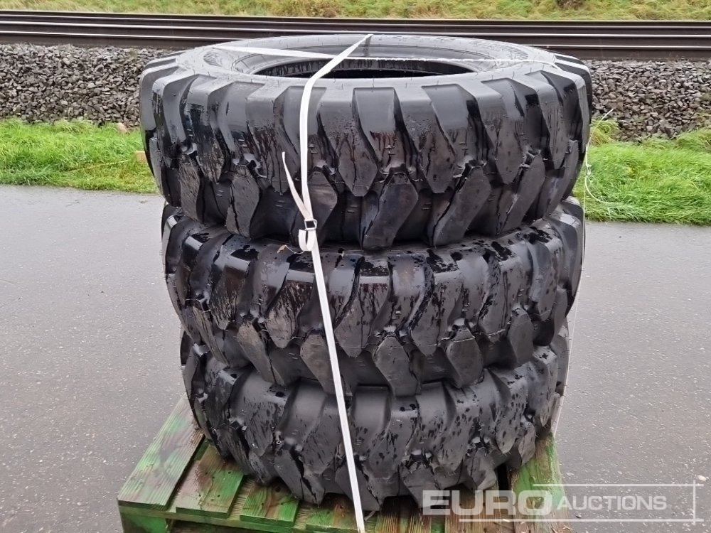 Mitas 15.5-25 Tyres (3 of) - Pneu: photos 1 Mitas 15.5-25 Tyres (3 of) - Pneu: photos 1