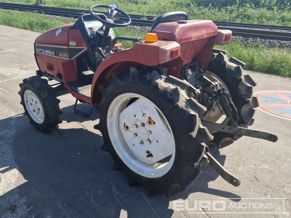 Mitsubishi MT205D - Micro tracteur: photos 3 Mitsubishi MT205D - Micro tracteur: photos 3