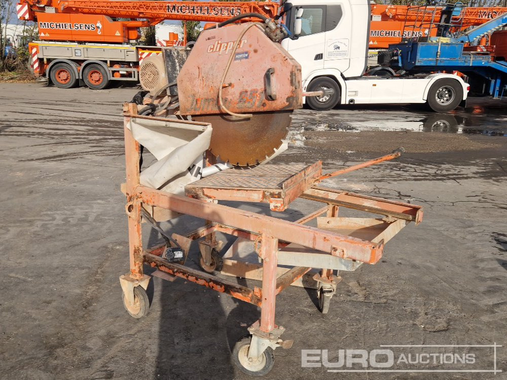 Norton Jumbo 651 Concrete Saw - Travaux routiers: photos 1 Norton Jumbo 651 Concrete Saw - Travaux routiers: photos 1