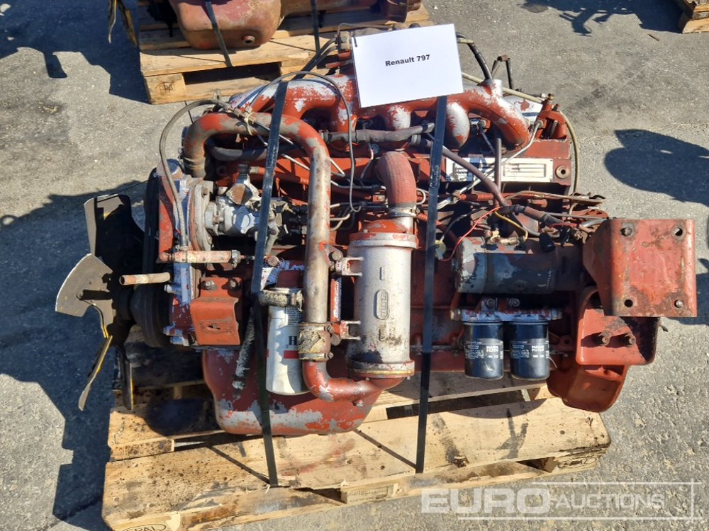 Renault 6 Cylinder 797 Engine - Moteur: photos 5 Renault 6 Cylinder 797 Engine - Moteur: photos 5