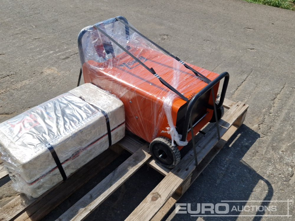Rubbercut, Tyre Cutter RC 400\n Power Charger 12-24V, DFC-900A - Pneu: photos 4 Rubbercut, Tyre Cutter RC 400\n Power Charger 12-24V, DFC-900A - Pneu: photos 4