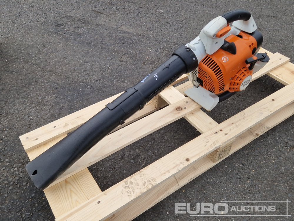 Stihl SH86 Petrol Leaf Blower - Matériel de jardinage: photos 3 Stihl SH86 Petrol Leaf Blower - Matériel de jardinage: photos 3