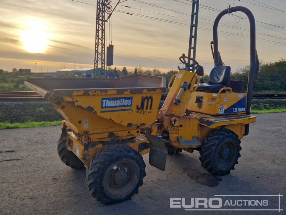 Thwaites 1.5 Ton High-Tip Swivel Skip Dumper, Roll Bar - Mini tombereau: photos 1 Thwaites 1.5 Ton High-Tip Swivel Skip Dumper, Roll Bar - Mini tombereau: photos 1