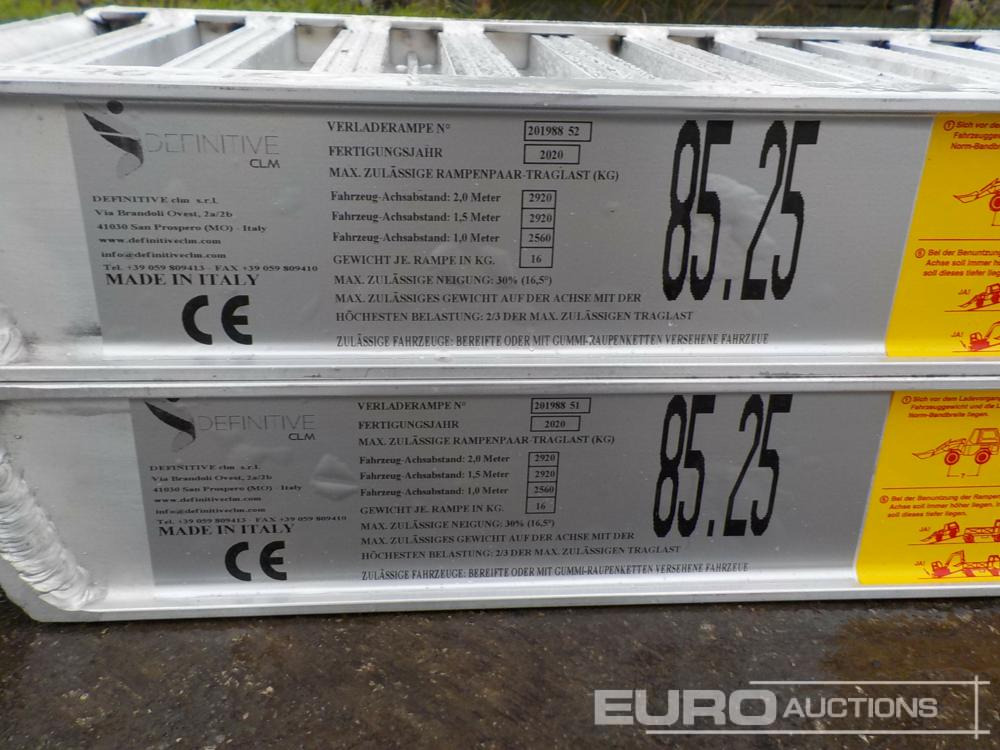 Unused CLM 85.25 Aluminium Loading Ramps (2 of) 2920kg Capacity, 2500mm Length - Rampe de chargement: photos 5 Unused CLM 85.25 Aluminium Loading Ramps (2 of) 2920kg Capacity, 2500mm Length - Rampe de chargement: photos 5