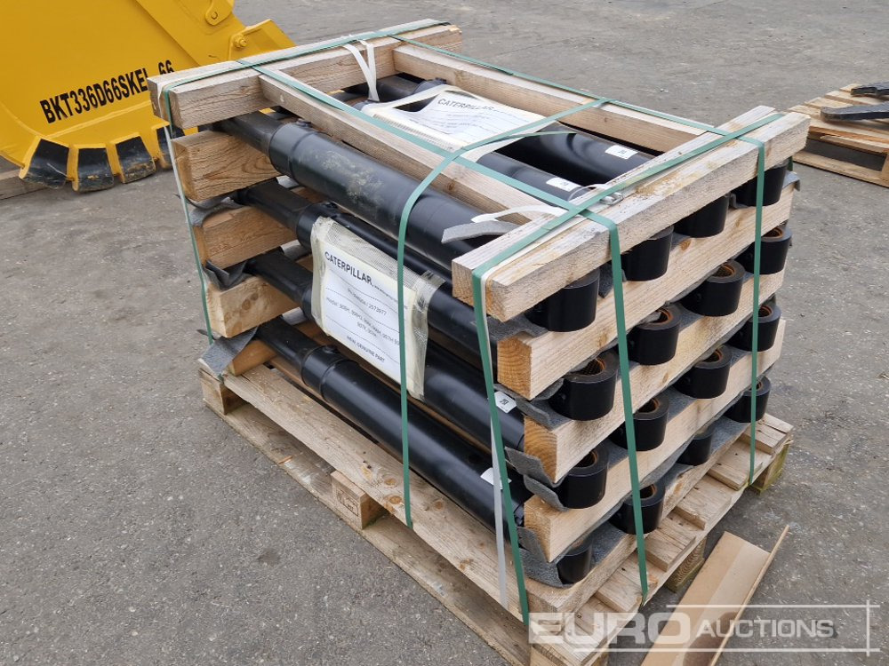 Unused Hydraulic Cylinder to suit CAT 906/907 (16 of) - Matériel de chantier: photos 3 Unused Hydraulic Cylinder to suit CAT 906/907 (16 of) - Matériel de chantier: photos 3