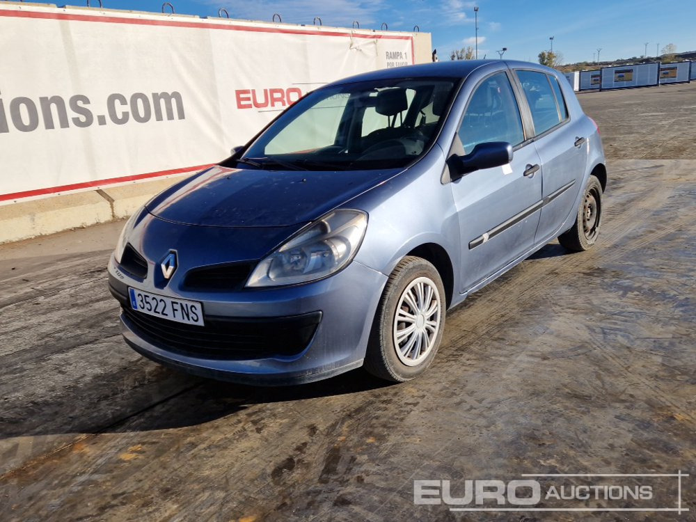 2007 Renault Clio - Voiture: photos 1 2007 Renault Clio - Voiture: photos 1