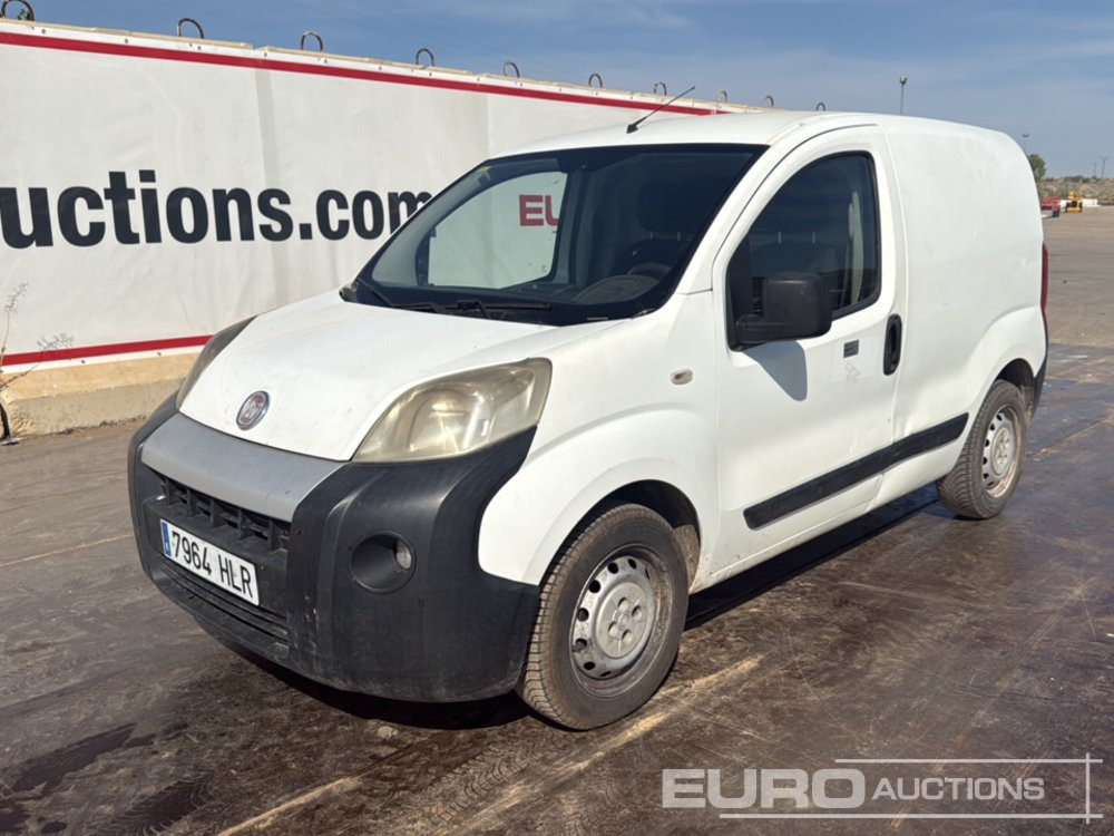 2012 Fiat Fiorino - Fourgonnette: photos 1 2012 Fiat Fiorino - Fourgonnette: photos 1