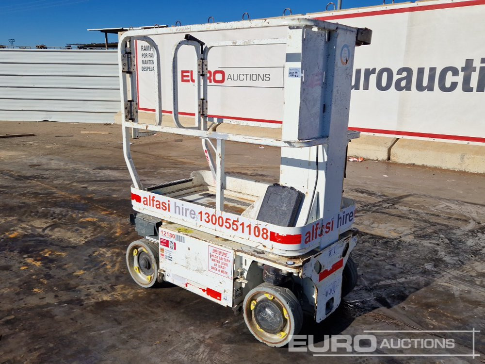 2015 JLG 1230ES - Nacelle: photos 3 2015 JLG 1230ES - Nacelle: photos 3