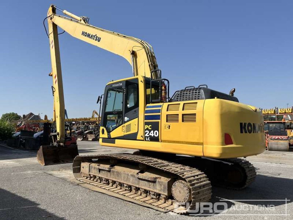 2016 Komatsu PC240LC-10 - Pelle sur chenille: photos 3 2016 Komatsu PC240LC-10 - Pelle sur chenille: photos 3
