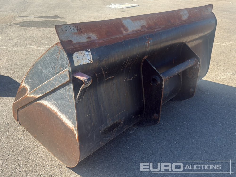 96" Cleaning Bucket - Godet: photos 3 96" Cleaning Bucket - Godet: photos 3