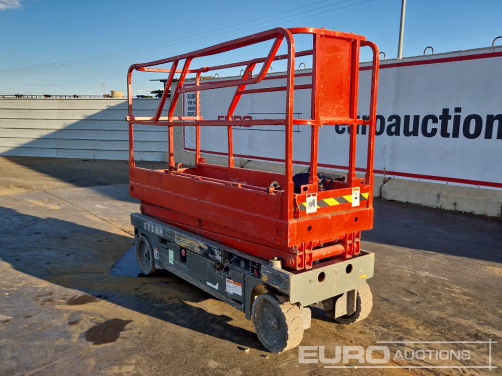 Haulotte Compact 8 - Nacelle: photos 3 Haulotte Compact 8 - Nacelle: photos 3