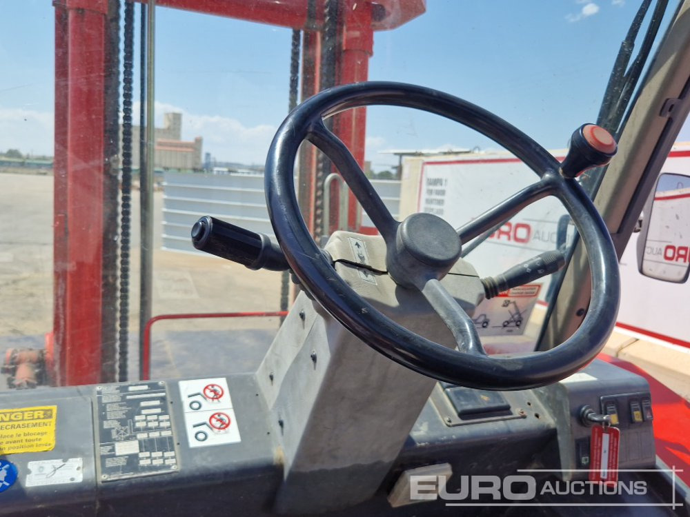 Chariot tout terrain Manitou M26-4: photos 16