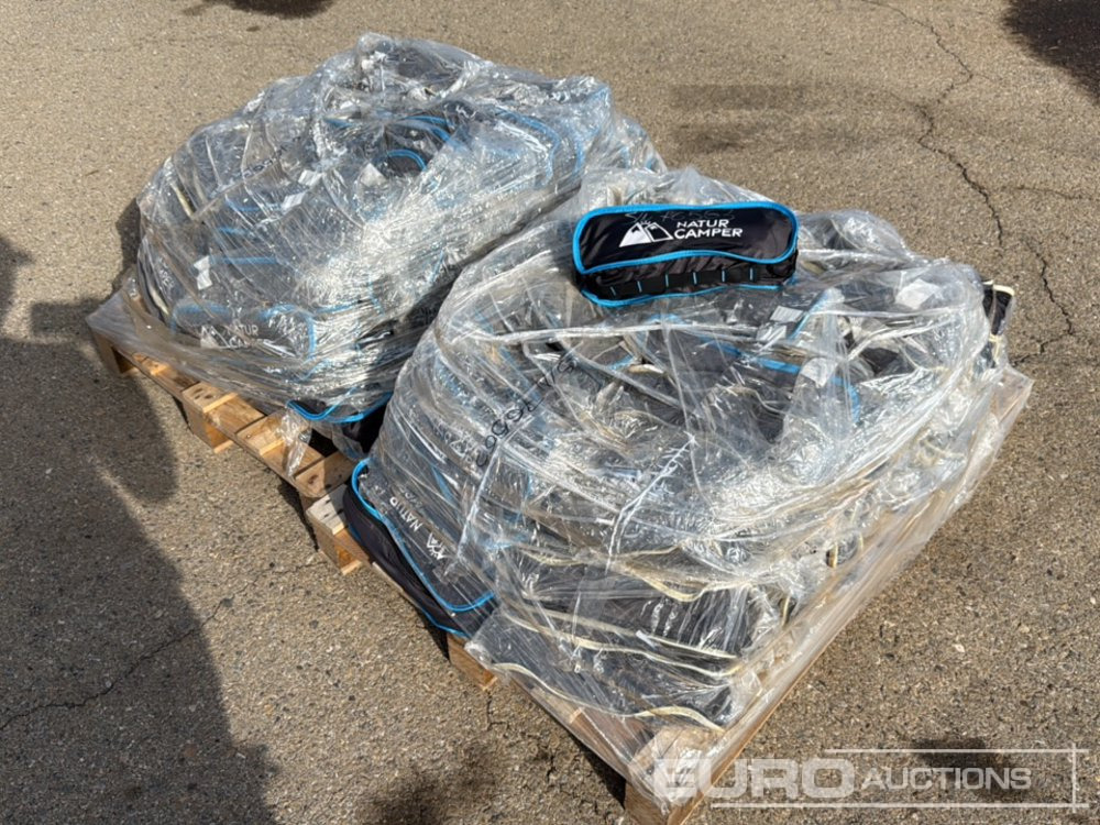 Pallet of Various Folding Camping Chair (2 of), Portable Ligth (2 of) - Matériel de chantier: photos 3 Pallet of Various Folding Camping Chair (2 of), Portable Ligth (2 of) - Matériel de chantier: photos 3