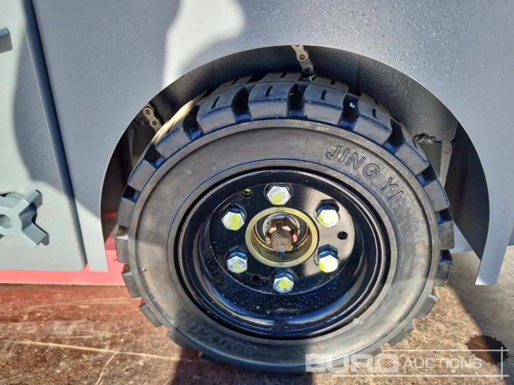 Balayeuse de voirie Unused 2025 Kaster S.13: photos 10 Balayeuse de voirie Unused 2025 Kaster S.13: photos 10