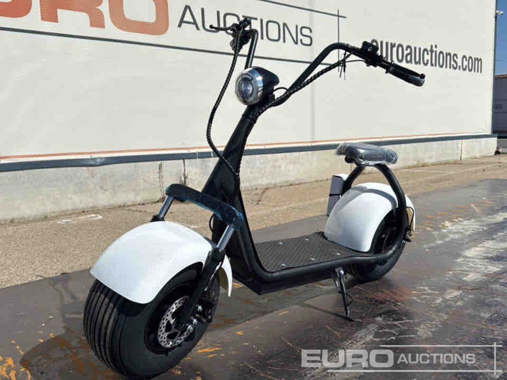 Unused City coco Electric Scooter Max Speed 40km/h, Autonomy 45km / Scooter Eléctrico - Motocyclette: photos 1 Unused City coco Electric Scooter Max Speed 40km/h, Autonomy 45km / Scooter Eléctrico - Motocyclette: photos 1