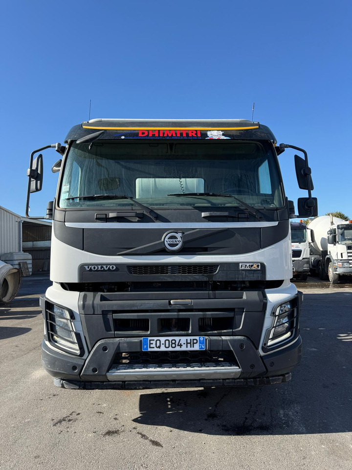 Camion béton Volvo FMX 410 EQ-084-HP - Camion malaxeur: photos 1 Camion béton Volvo FMX 410 EQ-084-HP - Camion malaxeur: photos 1