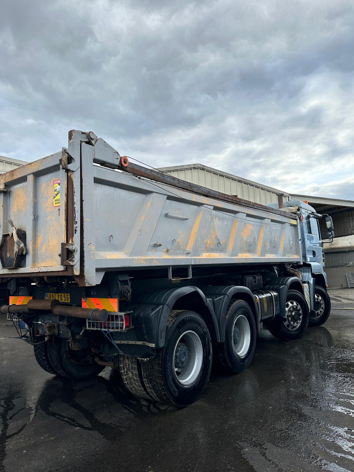 Camion bi-benne MAN TGA 35.430 5894-YQ-56 - Camion benne: photos 5 Camion bi-benne MAN TGA 35.430 5894-YQ-56 - Camion benne: photos 5