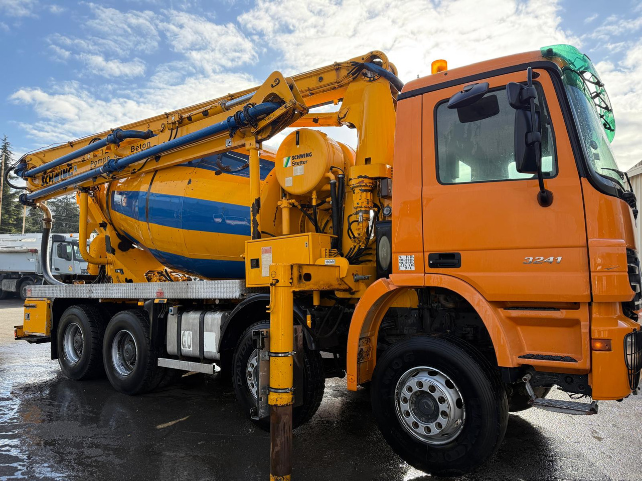 Camion pumi Mercedes Benz Actros 3241 BA-654-EE - Camion pompe: photos 3 Camion pumi Mercedes Benz Actros 3241 BA-654-EE - Camion pompe: photos 3