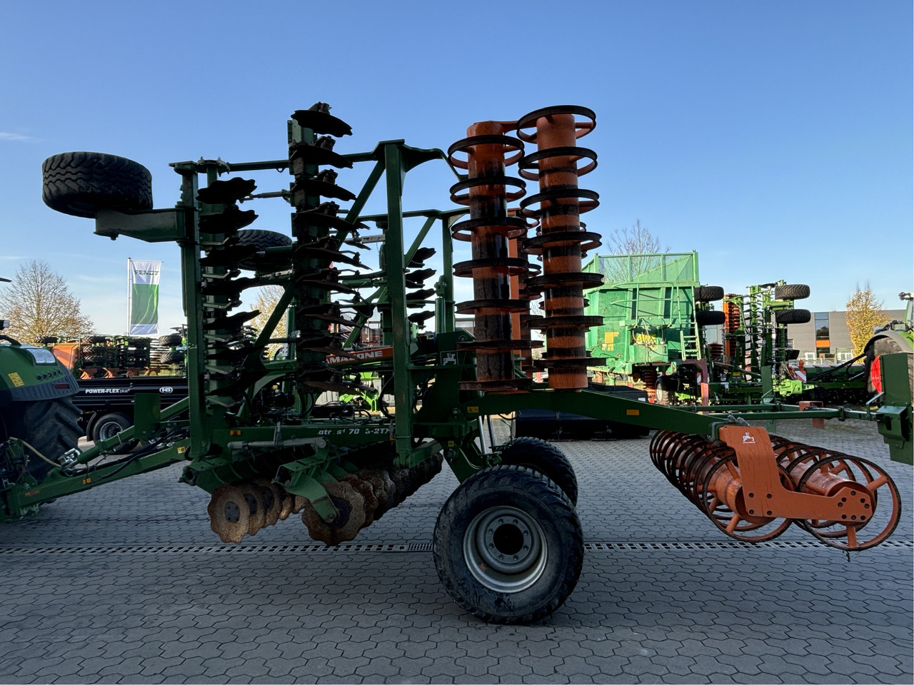 Amazone Catros 7003-2TX - Herse: photos 5 Amazone Catros 7003-2TX - Herse: photos 5