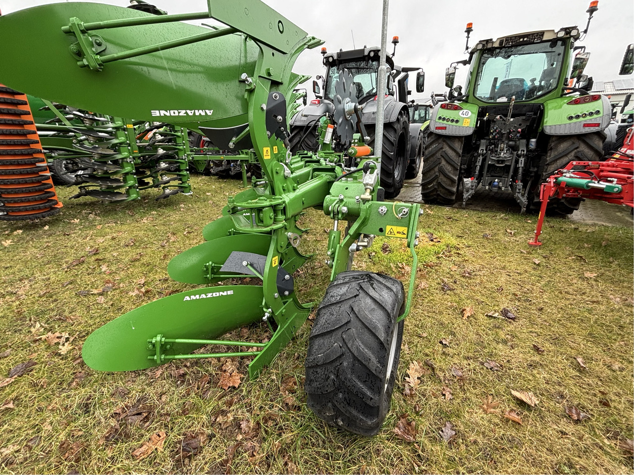 Amazone Cayros XMS 950 S mit Verrohrun - Charrue: photos 2 Amazone Cayros XMS 950 S mit Verrohrun - Charrue: photos 2