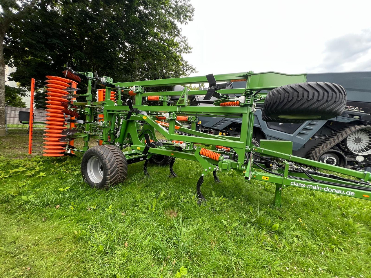 Amazone Grubber Cenius 5003-2TX - Bineuse: photos 1 Amazone Grubber Cenius 5003-2TX - Bineuse: photos 1