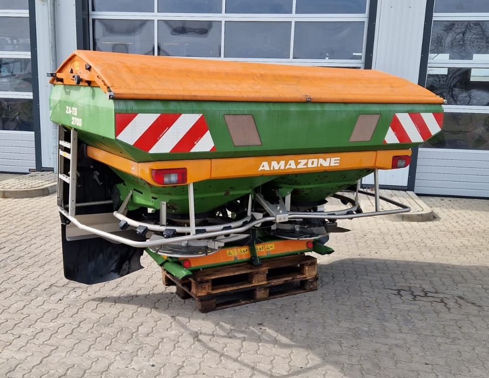 Amazone ZA-TS 2700 Profis Hydro - Distributeur d'engrais: photos 1 Amazone ZA-TS 2700 Profis Hydro - Distributeur d'engrais: photos 1