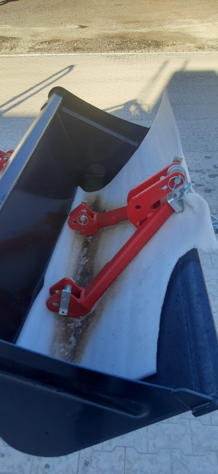 Branson Branson 2505H - Tracteur agricole: photos 3 Branson Branson 2505H - Tracteur agricole: photos 3