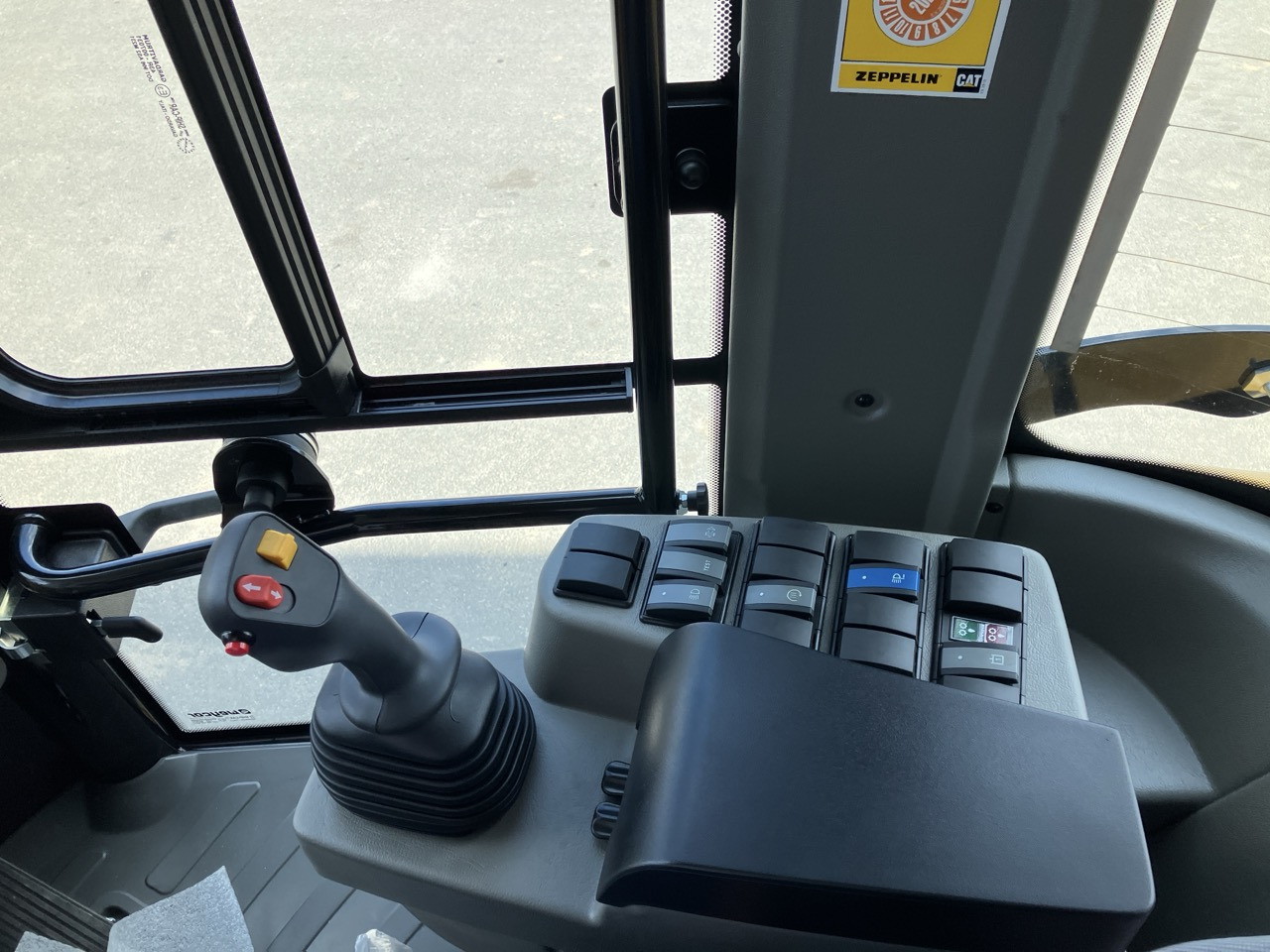 Caterpillar Zeppelin ZL60T - Chargeuse: photos 3 Caterpillar Zeppelin ZL60T - Chargeuse: photos 3